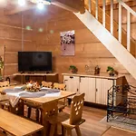 Dwupoziomowe U Ciotki Apartamento