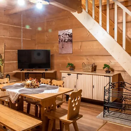 Dwupoziomowe U Ciotki Appartement